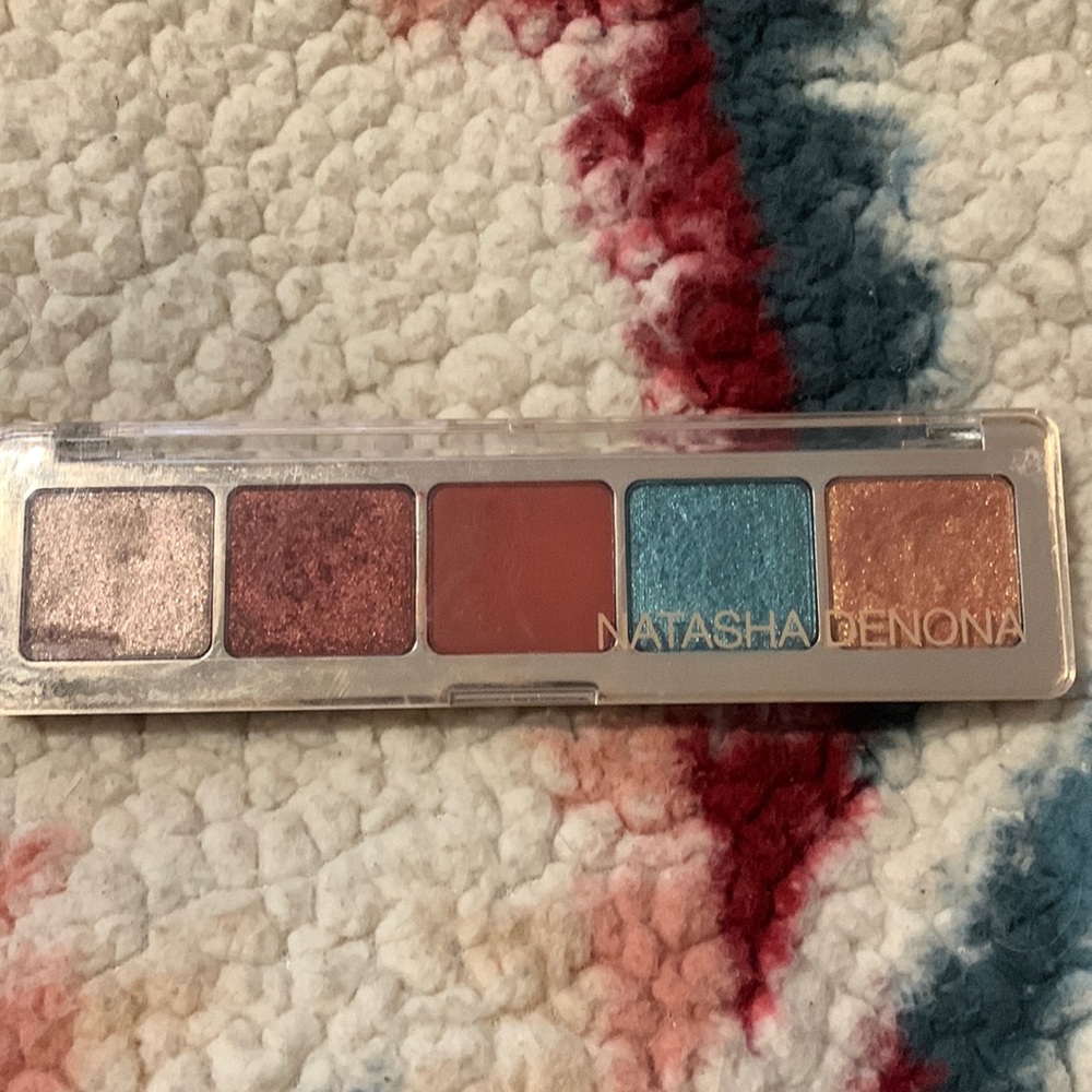 Natasha Denona holiday Aeris palette lightly used